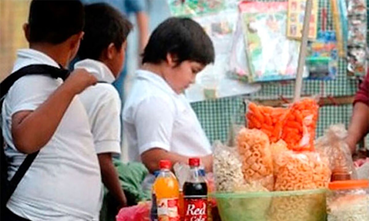 Persiste en escuelas problema de obesidad infantil