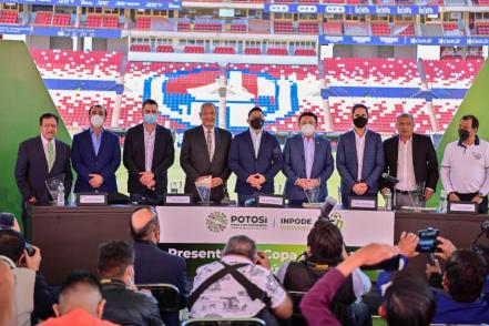 Gallardo Cardona da banderazo para el inicio de la Copa Potosí 2022