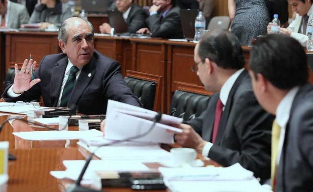 En la imagen, Pablo Gómez quien elaboró la propuesta cuando aún era senador