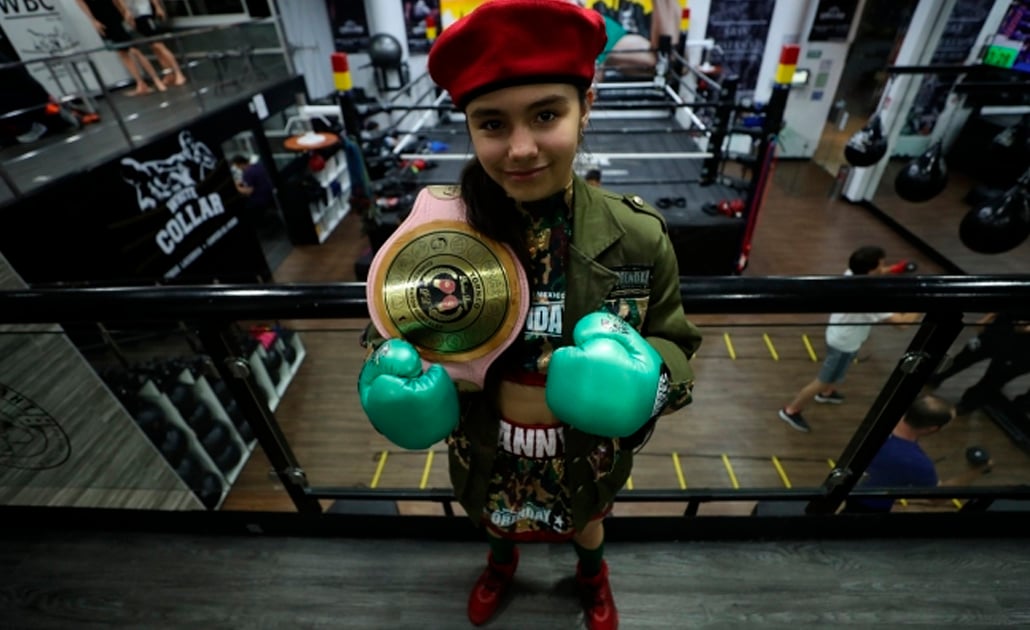 La niña de oro del box