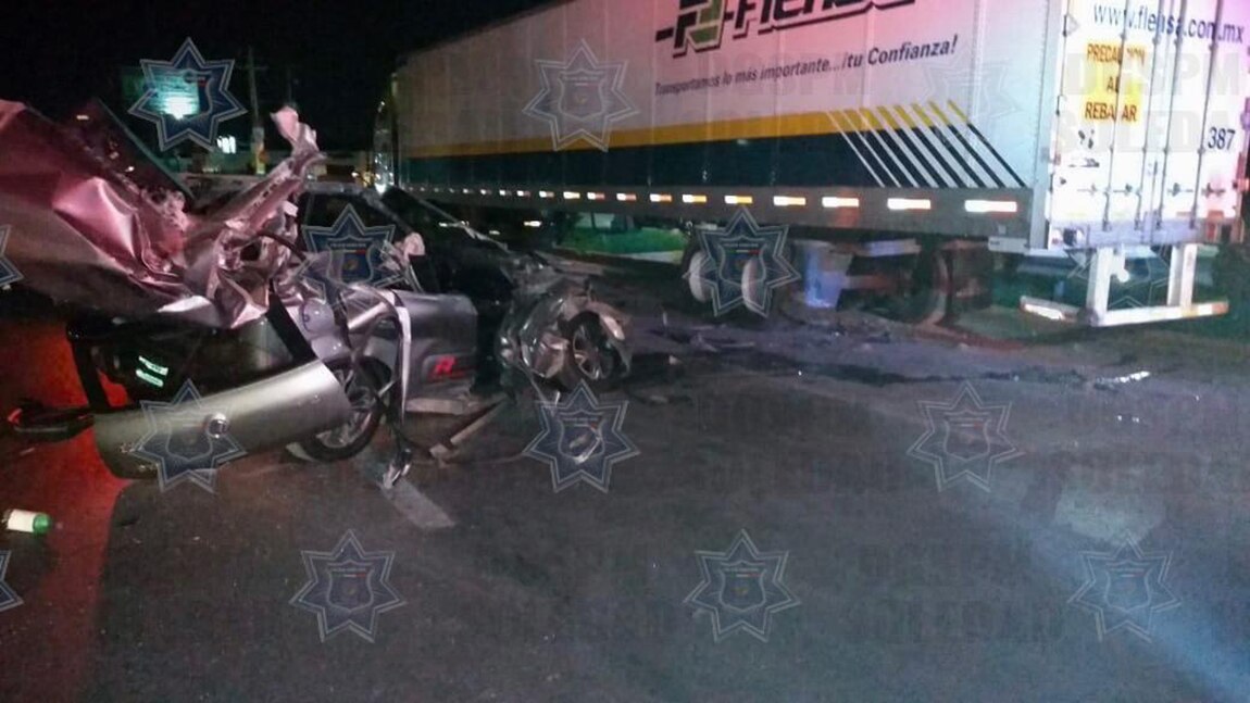 Choque en Periférico, un lesionado 