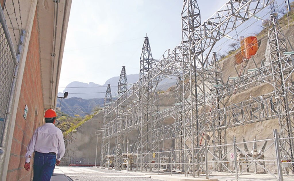 Deben morosos 43 mmdp a la Comisión Federal de Electricidad