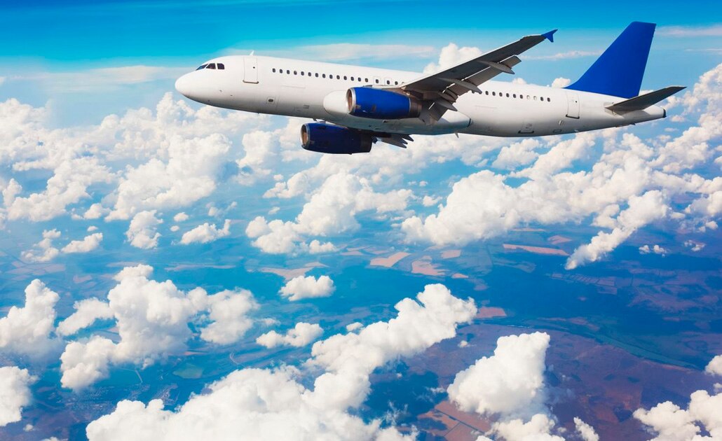 Industriales piden vuelos que conecten a EU