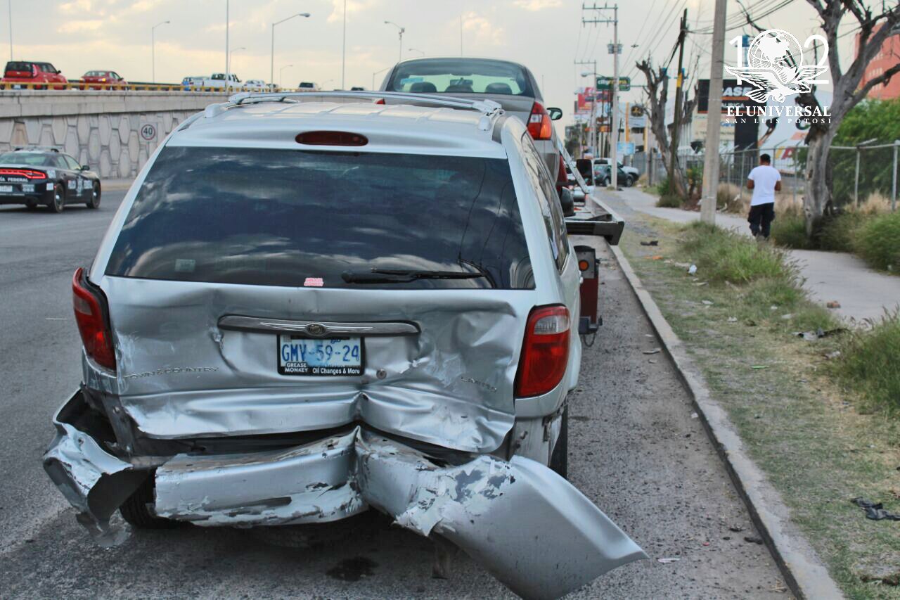 Carambola en carretera 57