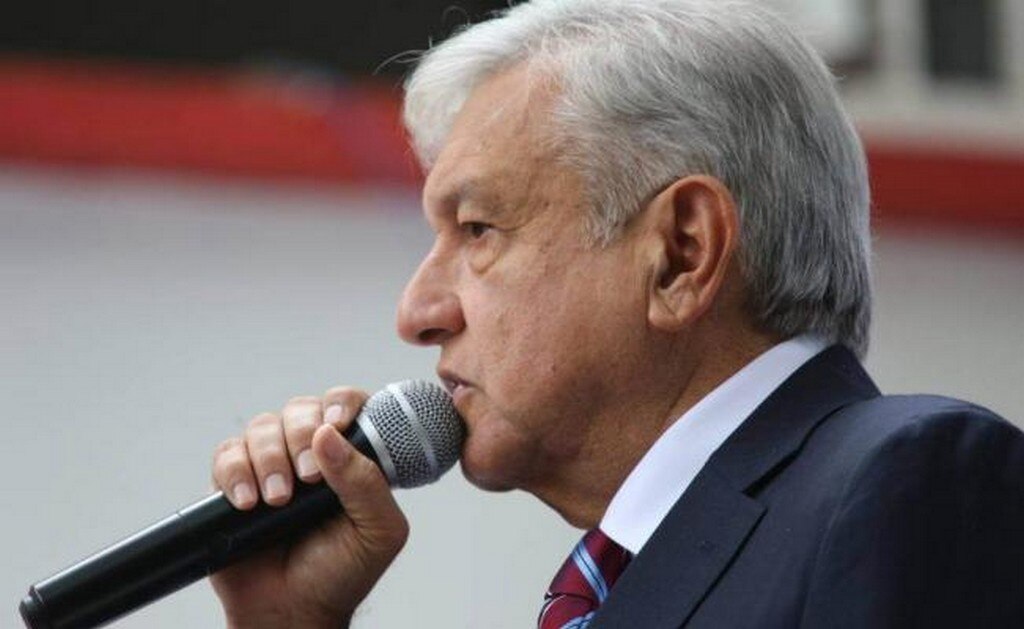 AMLO confirma construcción de nuevo aeropuerto en Santa Lucía