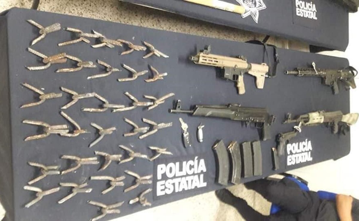 Detienen a cinco presuntos secuestradores y decomisan armamento en Ciudad Satélite