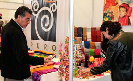 Ayuntamiento capitalino inaugura bazar navideño