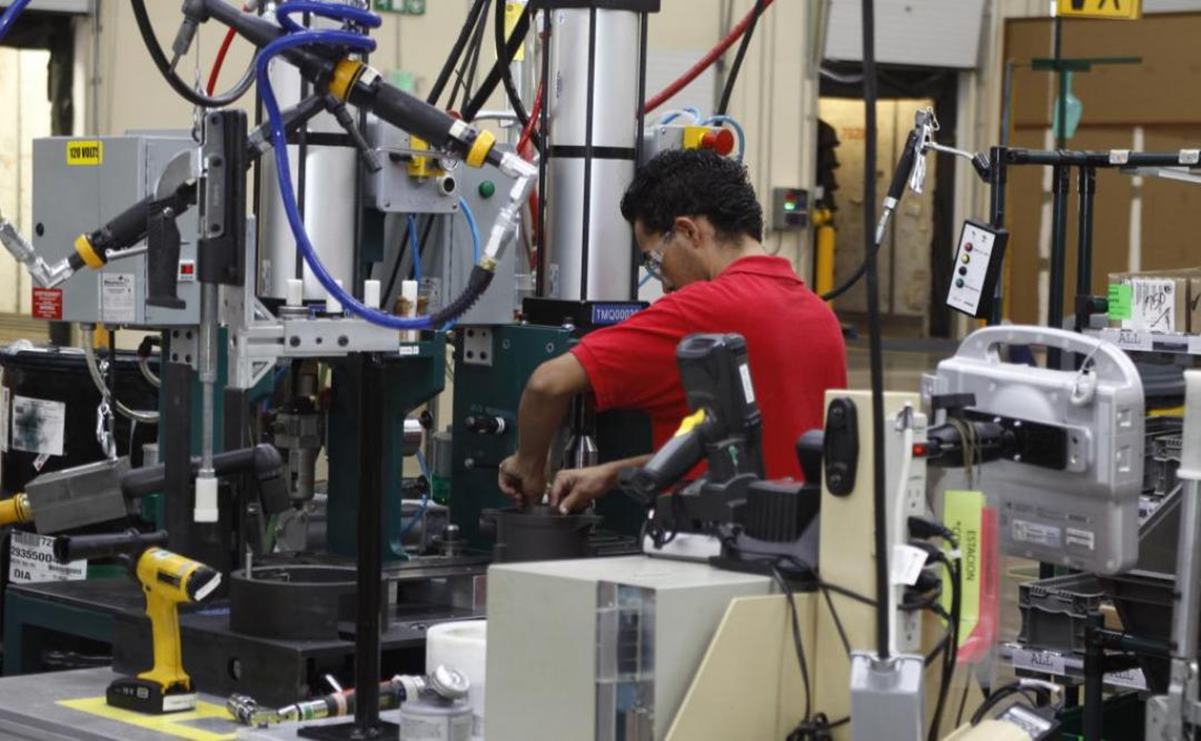 Sería un duro golpe para los patrones tener un salario de 8 mil pesos y reducir la jornada laboral: IPAC