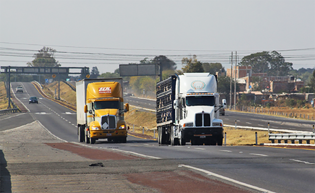 Disminuye en 100% asaltos a transportistas en carretera 57: Millar Maldonado