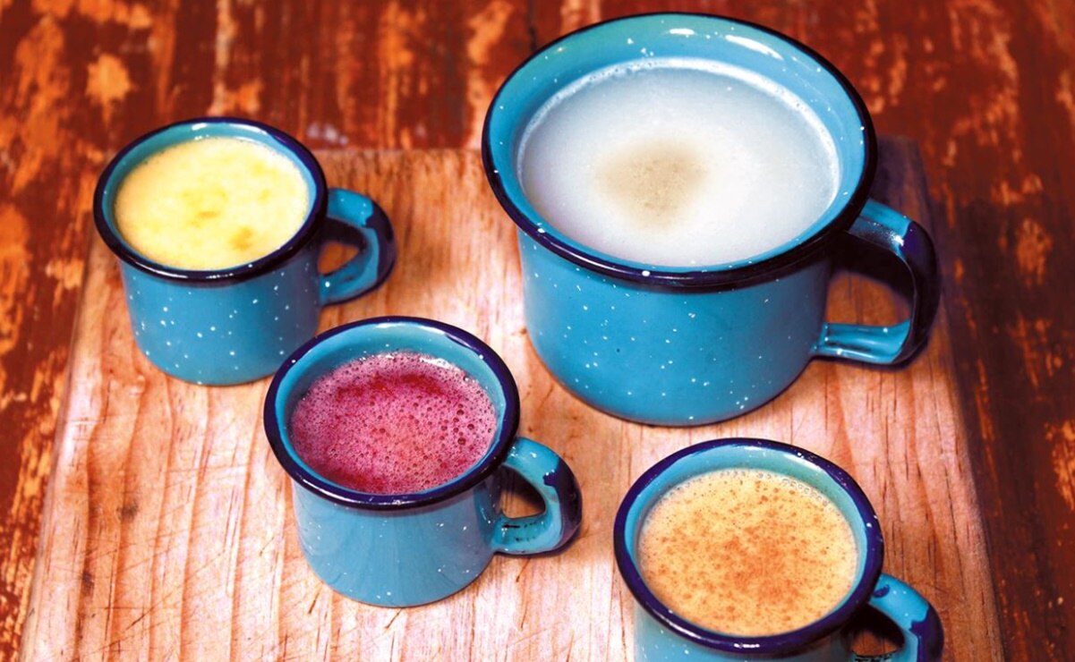 Conoce cómo se preparan los pulques curados