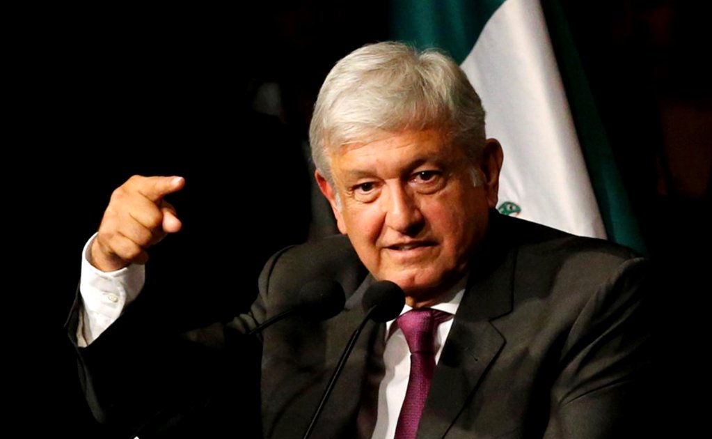 AMLO sostiene encuentro con integrantes de su futuro Gabinete