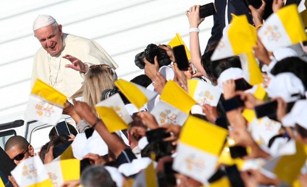 "Hubo curas y también obispos que abusaron de monjas", dice el Papa