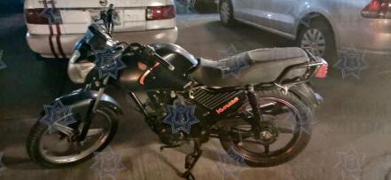 Recuperan tres vehículos con reporte de robo, un detenido