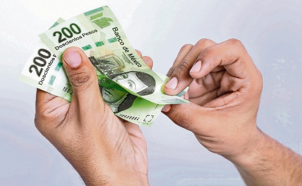 BBVA anticipa que salario mínimo suba 10% para 2020