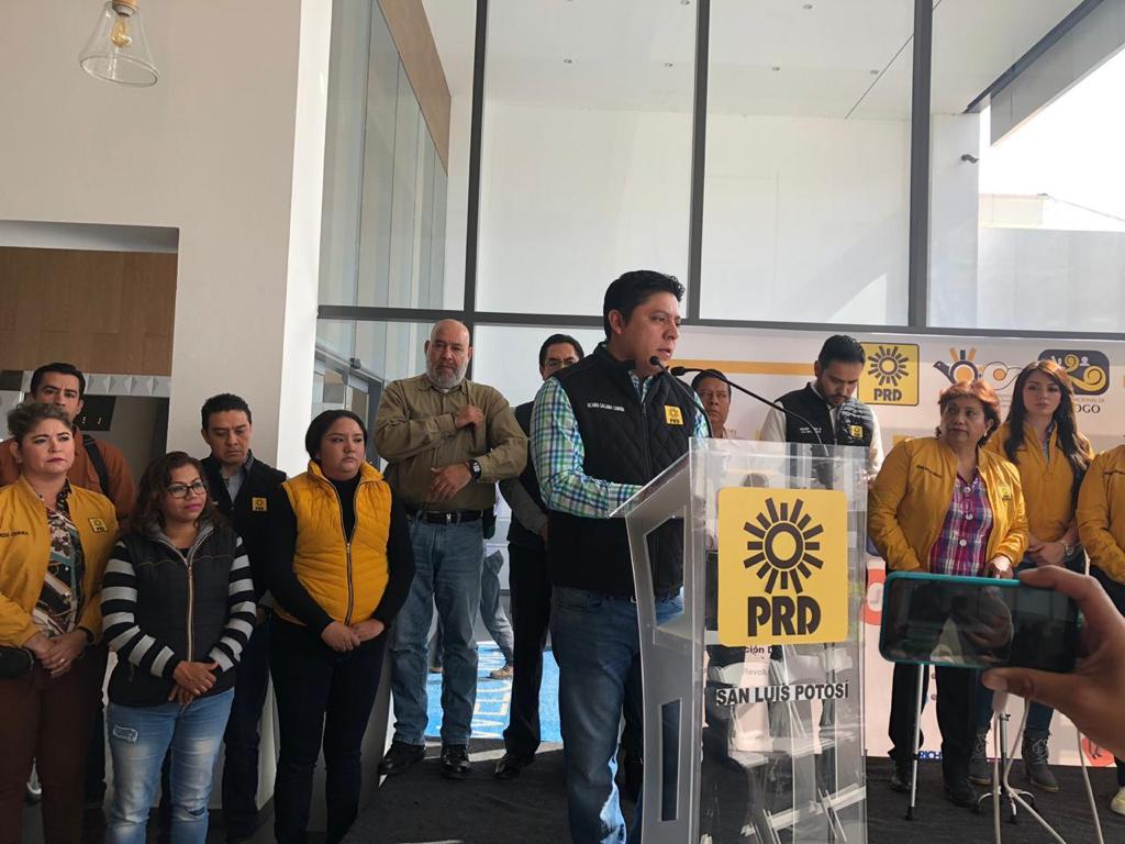 Anuncia PRD movilizaciones contra aumento a gasolina y agua