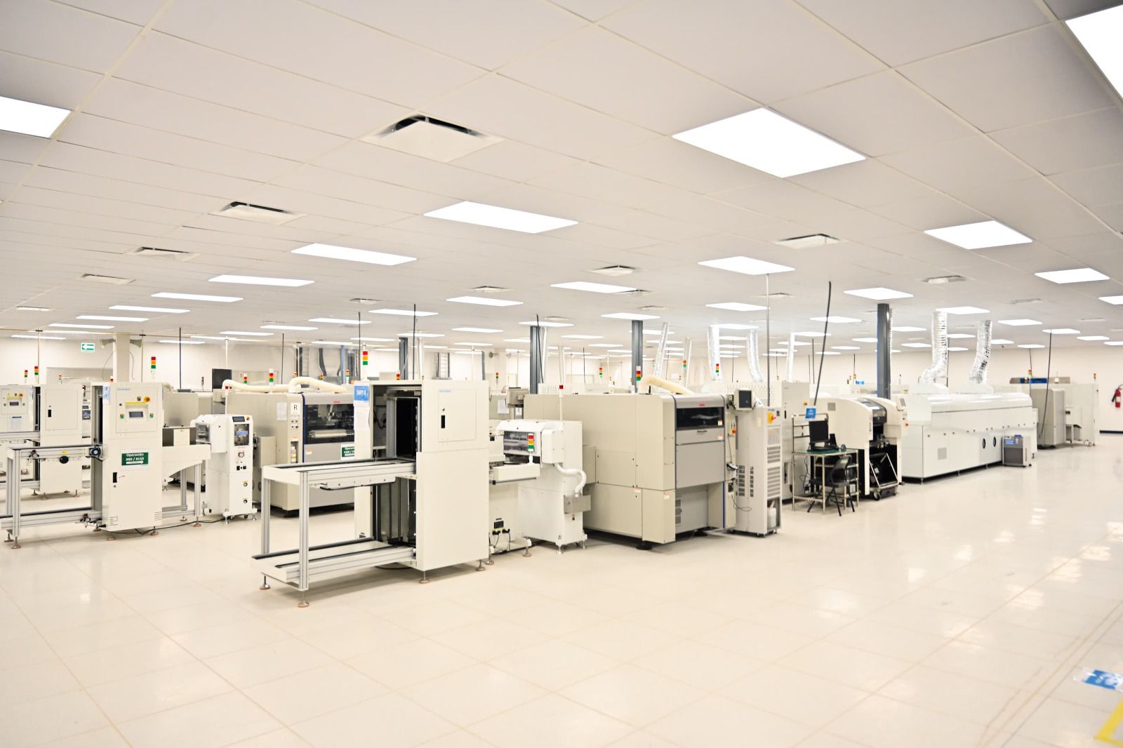 Inaugura Ricardo Gallardo ampliación de la planta japonesa Taxan en SLP