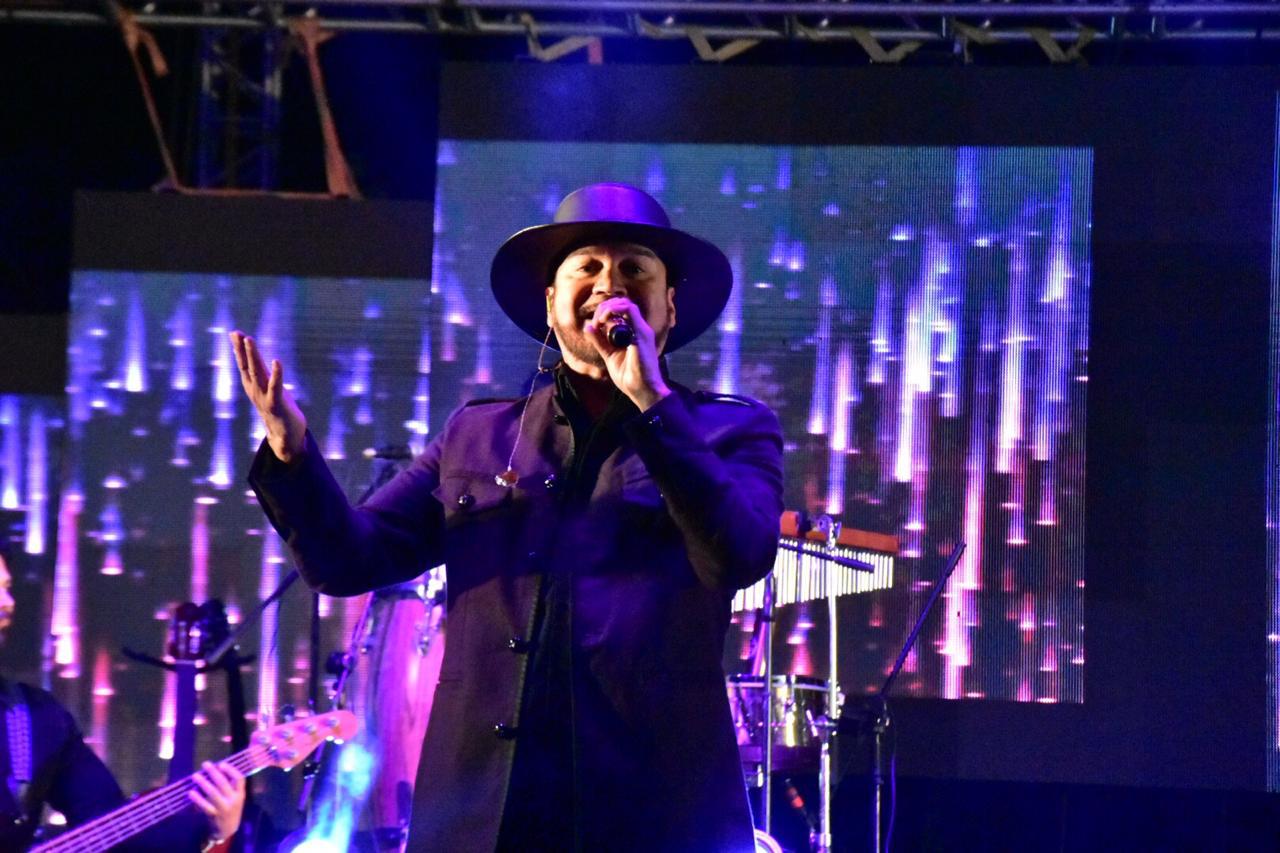 “La Mafia” conquistó el escenario de la FENAE 2019