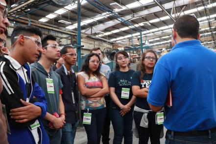 Inglés, idioma fundamental en zona industrial