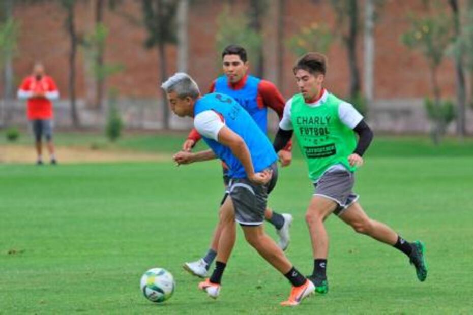 Arranca pretemporada de los “Rayos” del Necaxa