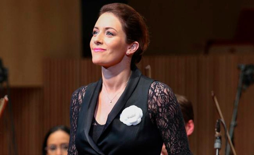 Alondra de la Parra, galardonada como "La Mujer del Año"