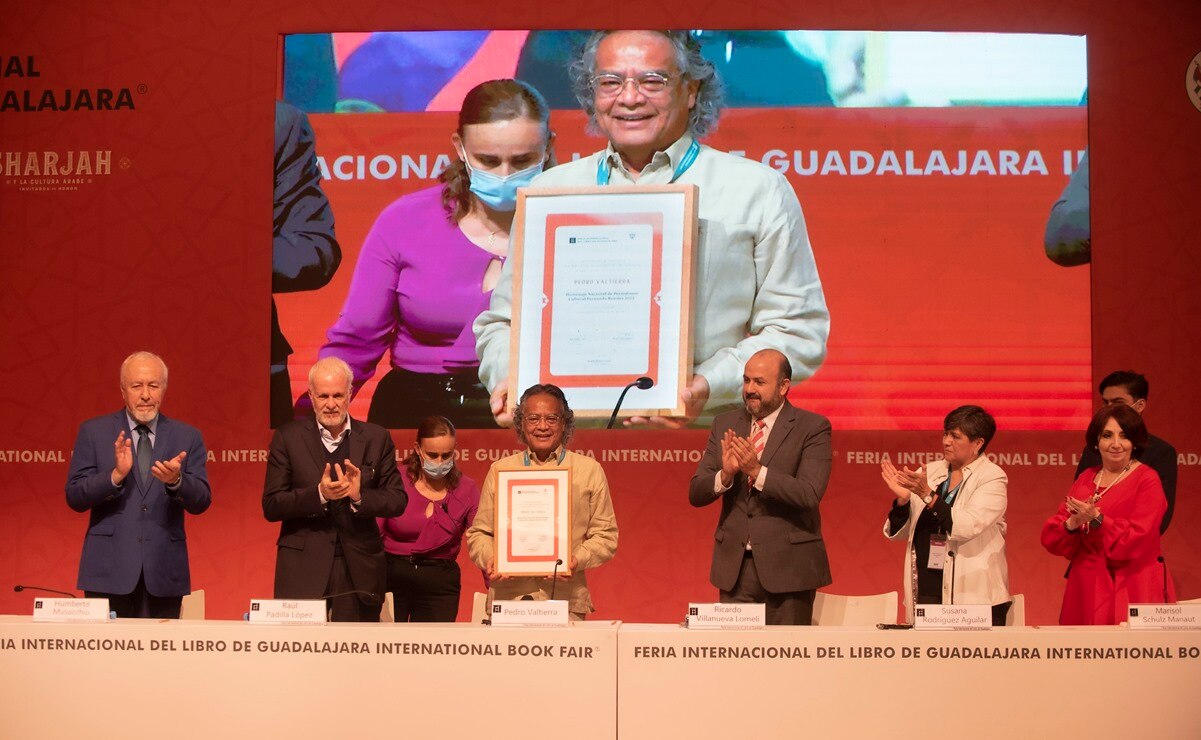 "Ni los fotógrafos ni los periodistas somos responsables de la violencia de México”: Pedro Valtierra