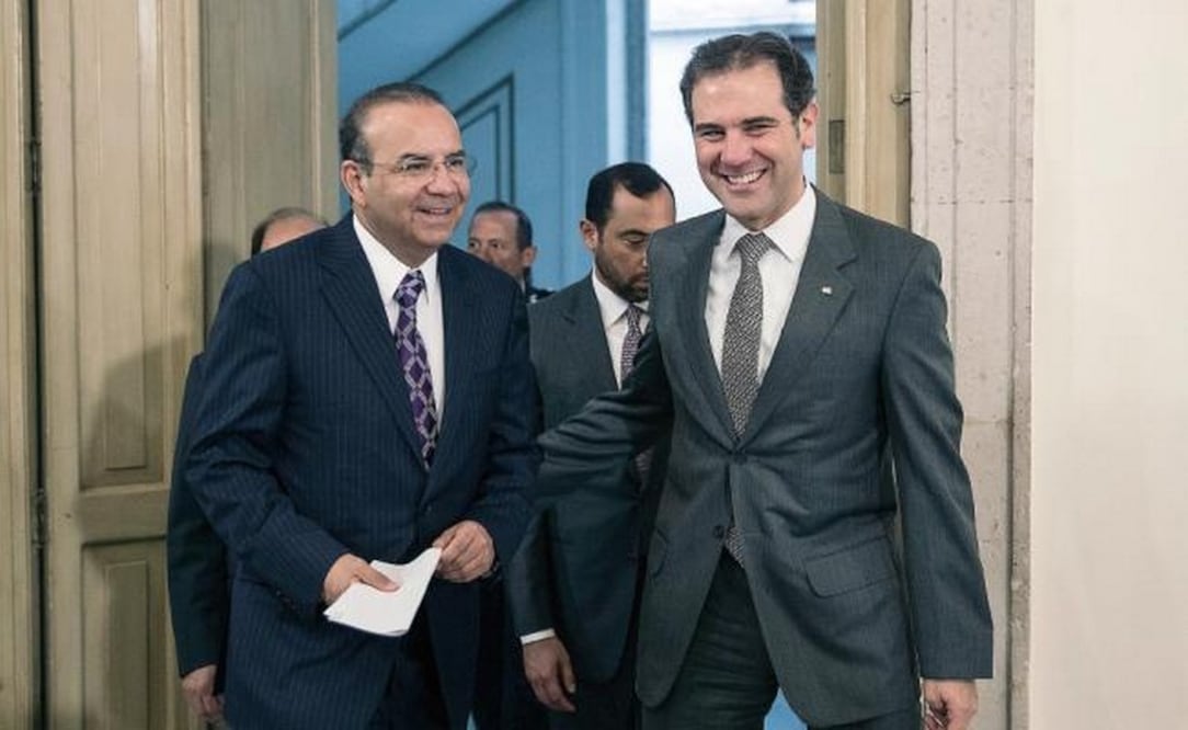 Alfonso Navarrete Prida, secretario de Gobernación, y Lorenzo Córdova Vianello, presidente del INE, pusieron en marcha La vigilancia el protocolo de protección para los aspirantes presidenciales y candidatos al Congreso de la Unión (CRISTOPHER R.)
