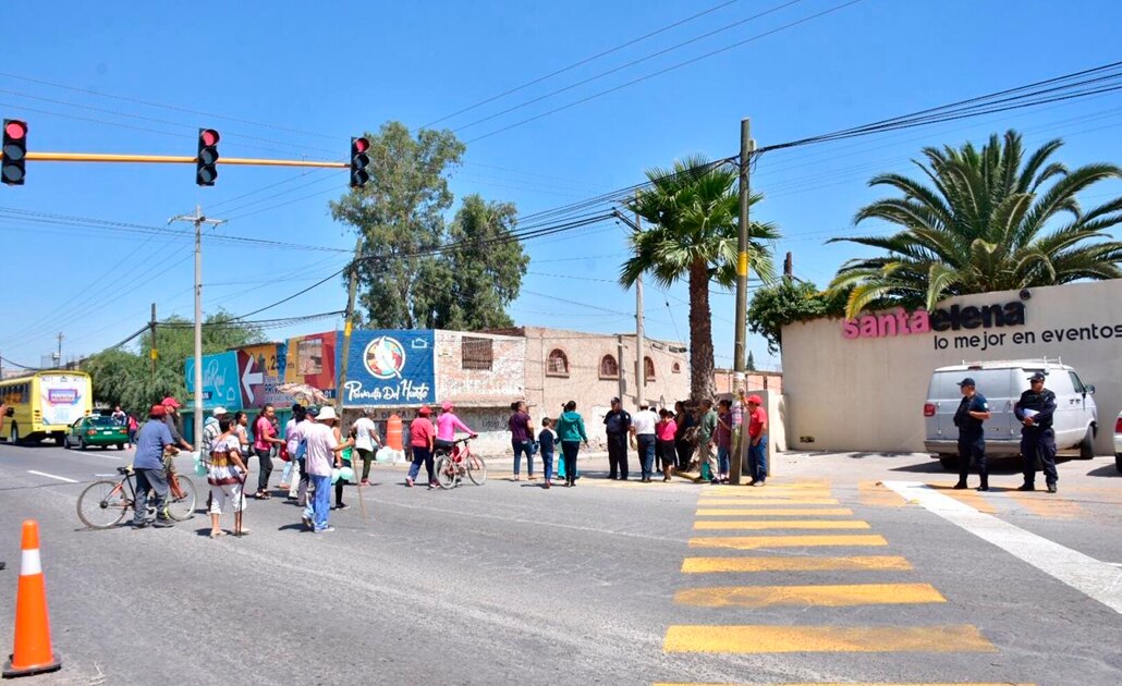 Entra en operación nuevo sistema de semáforos en carretera a Rioverde