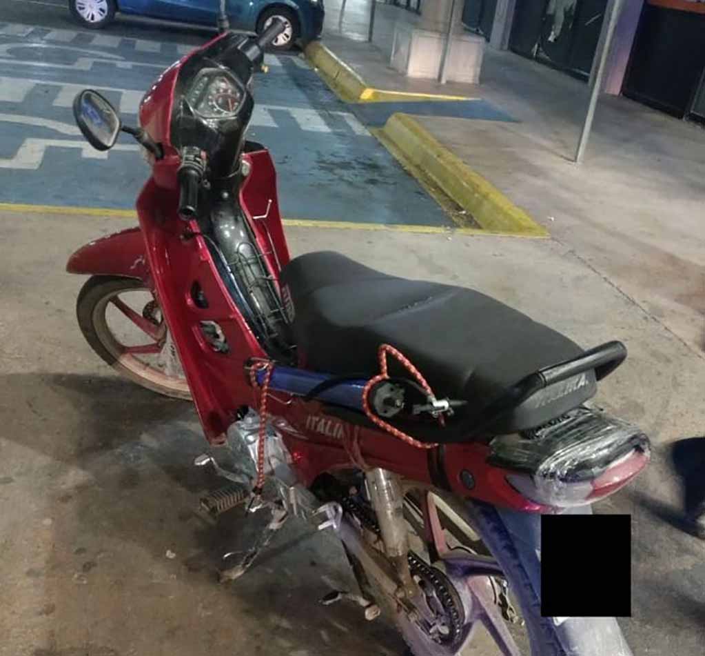 Recuperan motocicleta con reporte de robo