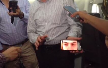 Ojos rojos fueron por luces, dice Peña Nieto