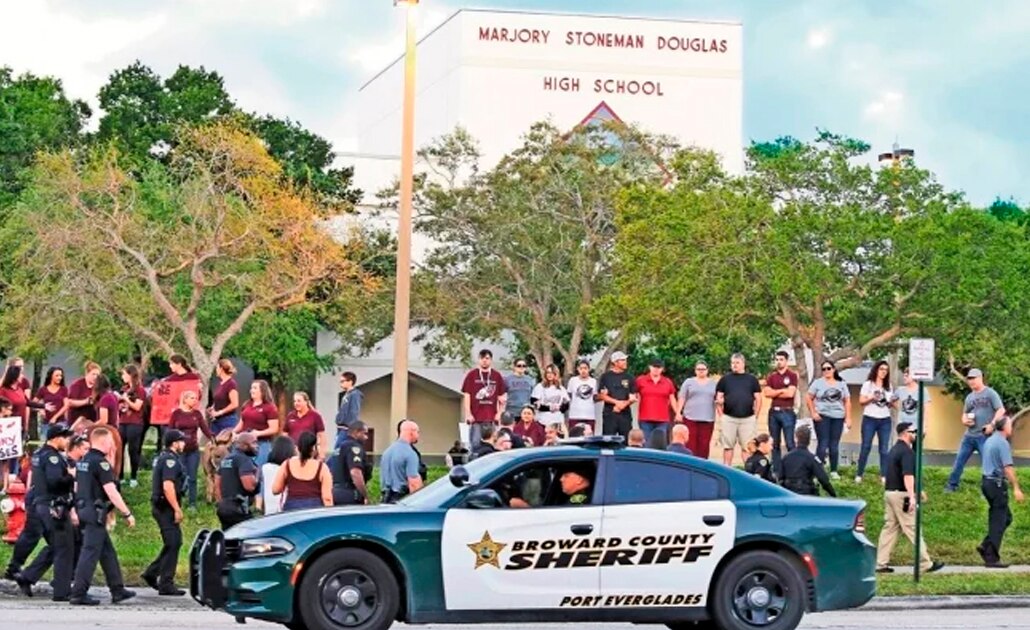 El tiroteo en escuela de Parkland dejó 14 alumnos y 3 profesores muertos (Foto: EFE)