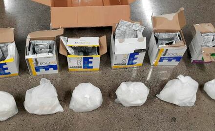 Aseguran cristal en el aeropuerto “Ponciano Arriaga”