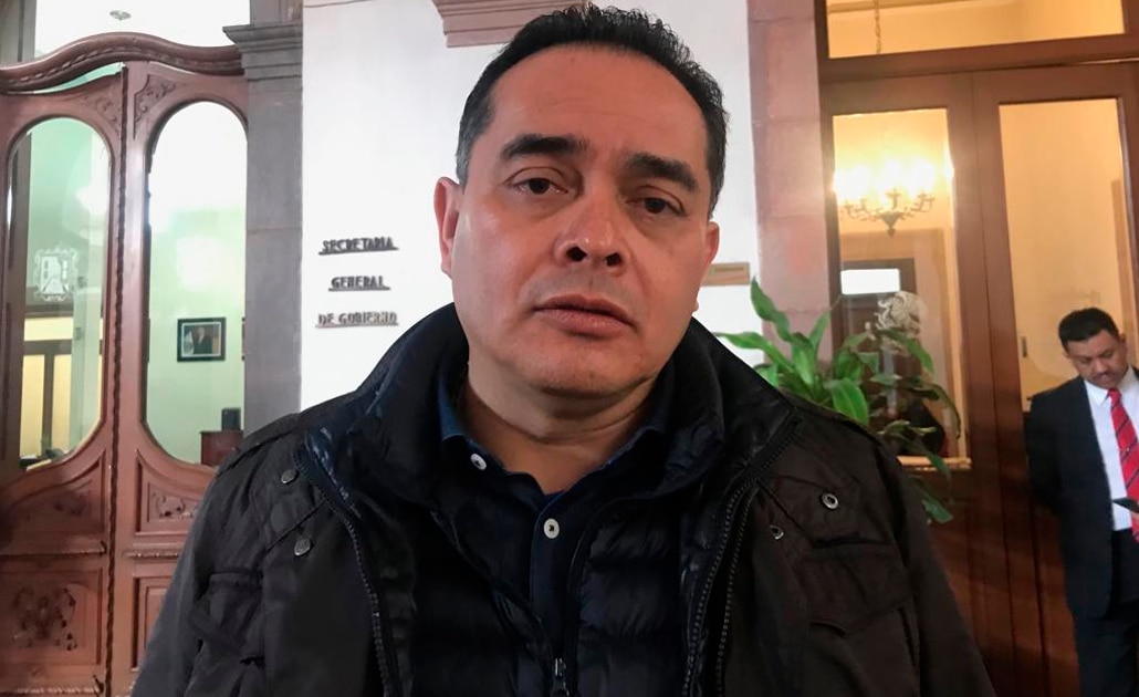 Munícipes retienen pago a regidores si no avalan propuestas: diputado