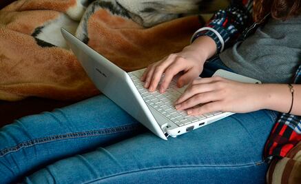 Advierten de lesiones por uso excesivo de aparatos tecnológicos