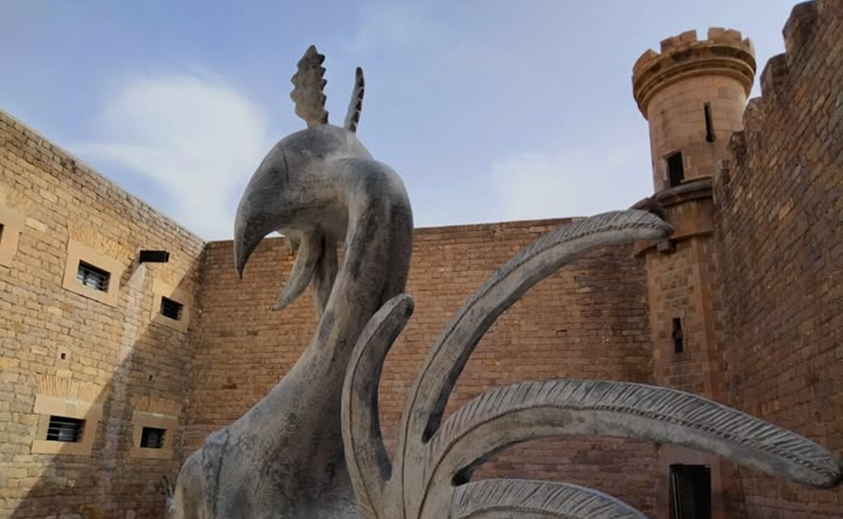 Escultura El Gallo. Foto: Centro de las Artes de San Luis Potosí,  FB