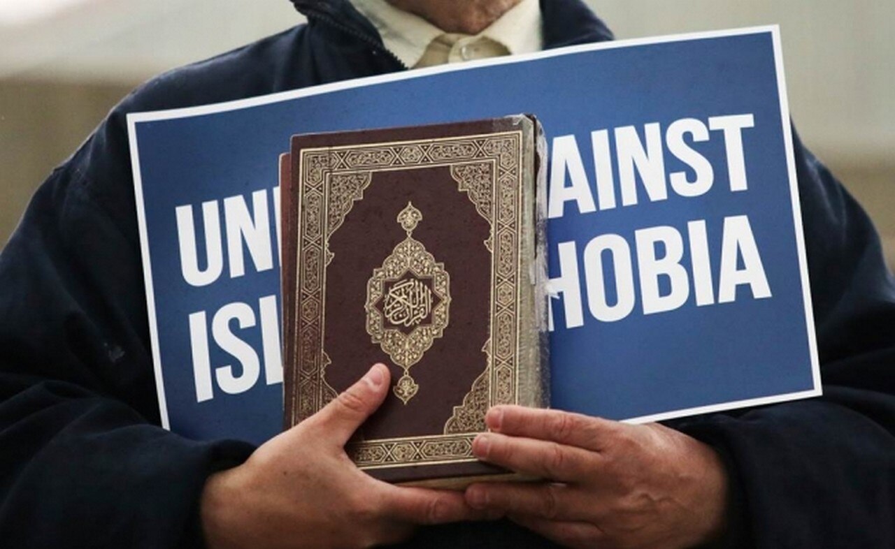  Supuesto autor de ataques en mezquitas en Nueva Zelanda comparece ante tribunal