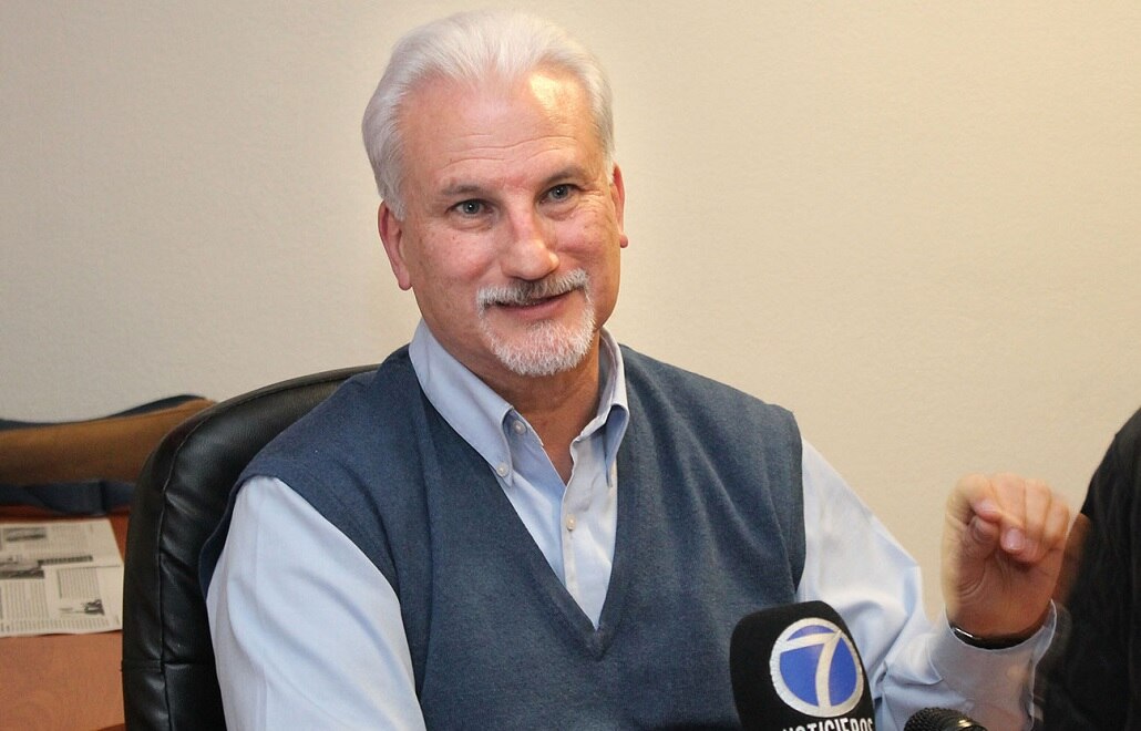 Pide Contraloría a ex funcionarios solventar observaciones