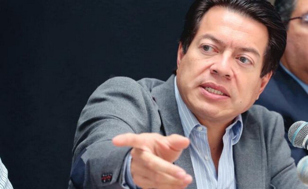 “En Pemex no podrán ganar más que AMLO”