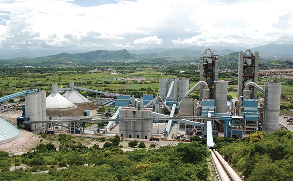Alza en costo de insumos encarece producción de cemento en SLP