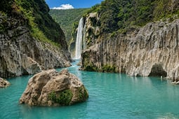¡Regresa el caudal de la cascada de Tamul! Logran acuerdo con productores para no afectar ecoturismo  