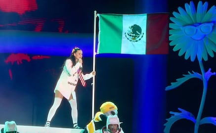 Katy Perry conquista la Fenapo 2026 y desata euforia con sus éxitos coreados por miles de fans en SLP