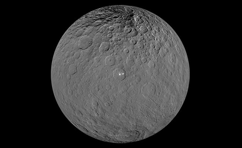 Detectan volcanes de hielo en el planeta Ceres
