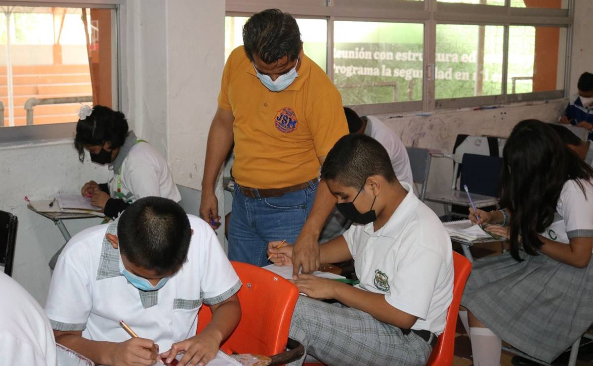 Regresarán a la escuela 560 mil estudiantes en SLP para cursar el ciclo 2023-2024