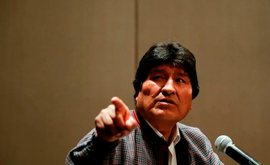Evo Morales lamenta insultos contra AMLO