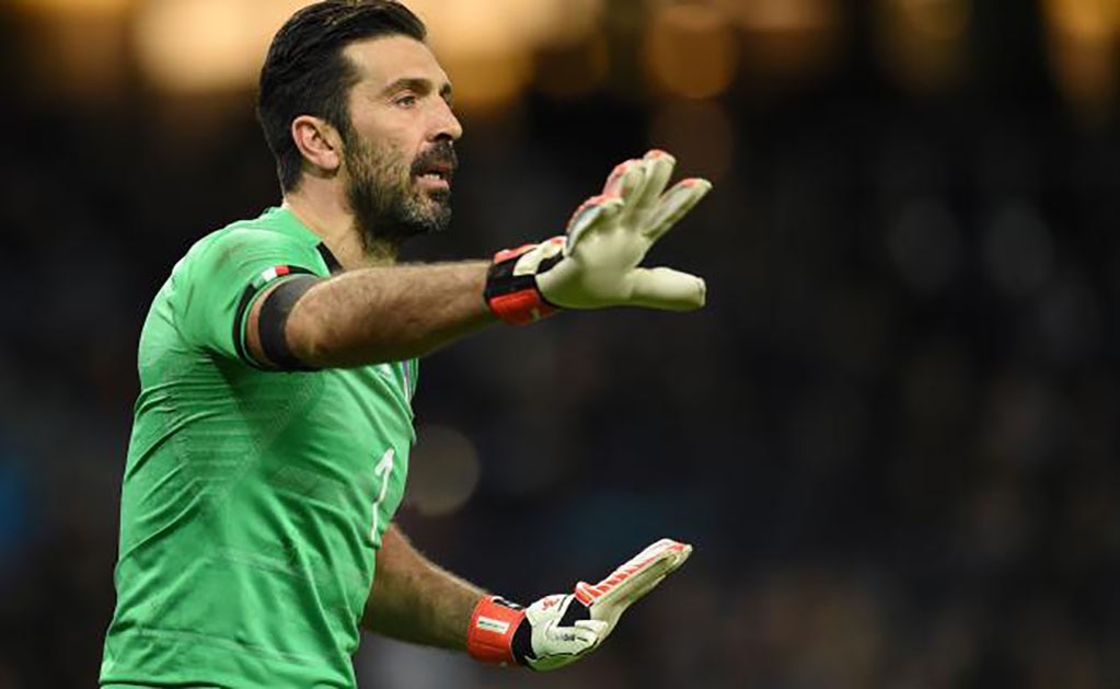 PSG hace oficial el fichaje de Gianluigi Buffon