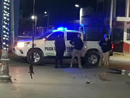 Incendio consume árbol navideño en Cedral