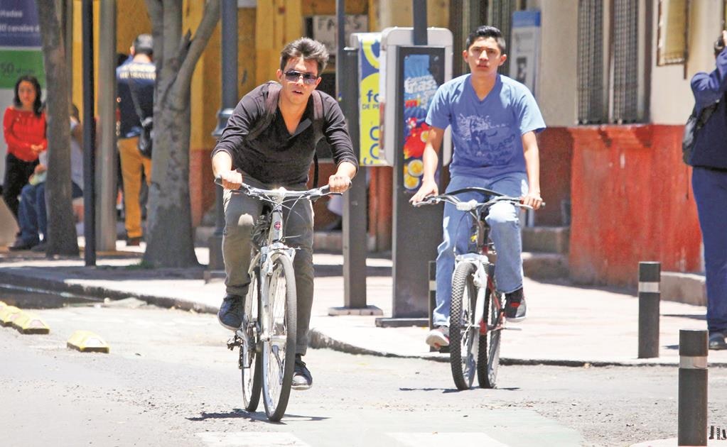 Usuarios piden más ciclopistas