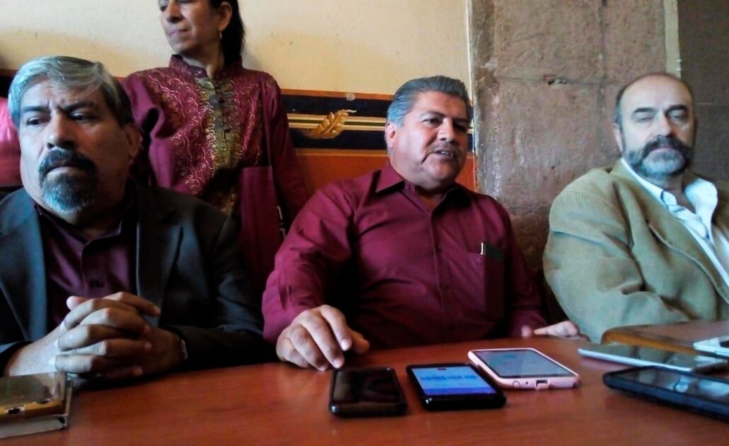 Acusan a Gabino Morales y a Sergio Serrano de influyentismo