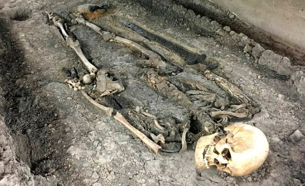 El misterio del esqueleto secuestrado por los nazis y los soviéticos