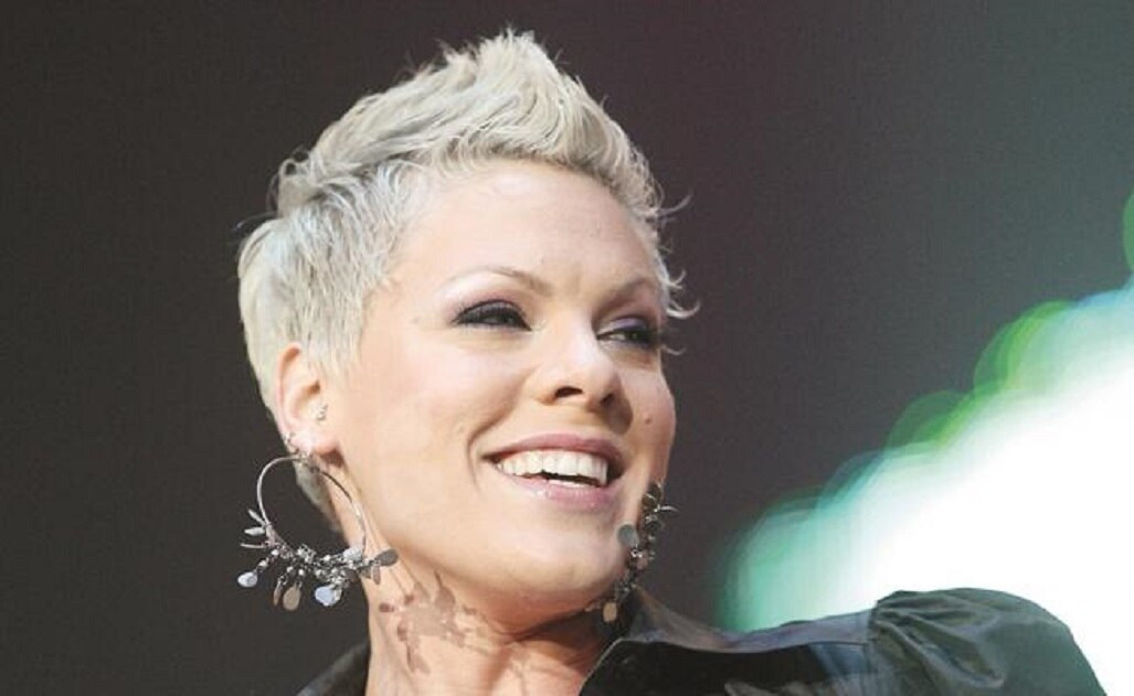 Pink cantará el himno de EU en el Super Bowl