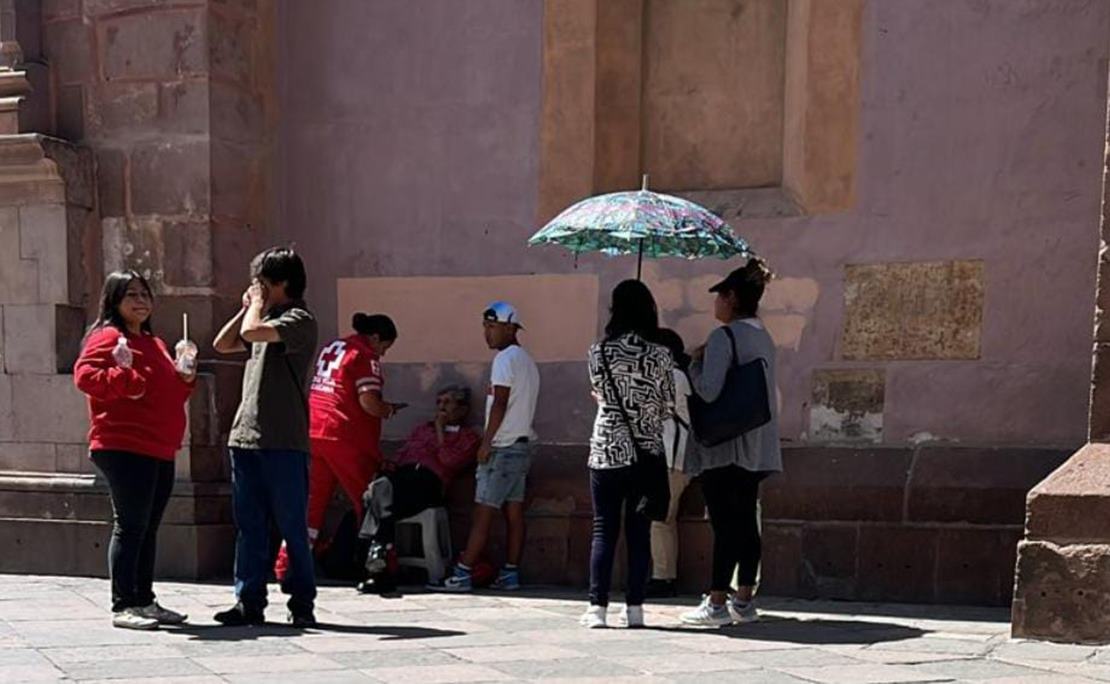 Golpe de calor en SLP: Síntomas y cómo tratar la deshidratación. Foto: Archivo